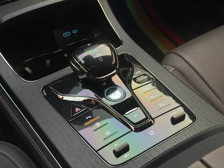 2023 BYD Han 1.5T 139HP L4 E-CVT PHEV 18.316KWH,autocango,china used car exporter,china ev exporter,chinese used car exporter,chinese used ev exporter