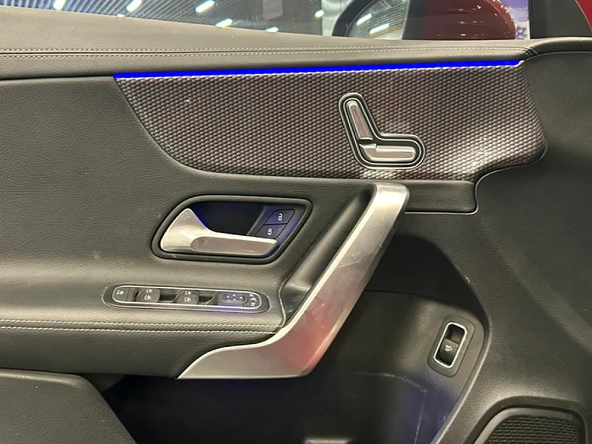 2022 Mercedes-Benz A Class 1.3T 163HP L4 7DCT,autocango,china used car exporter,china ev exporter,chinese used car exporter,chinese used ev exporter