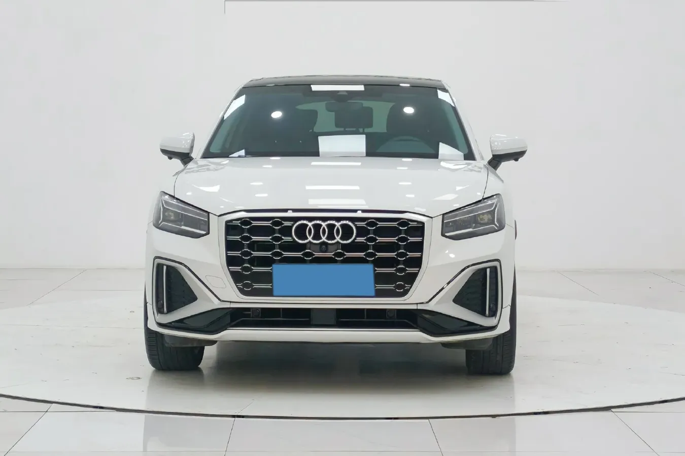 2022 Audi Q2L 1.4T 150HP L4 7DCT,autocango,china used car exporter,china ev exporter,chinese used car exporter,chinese used ev exporter