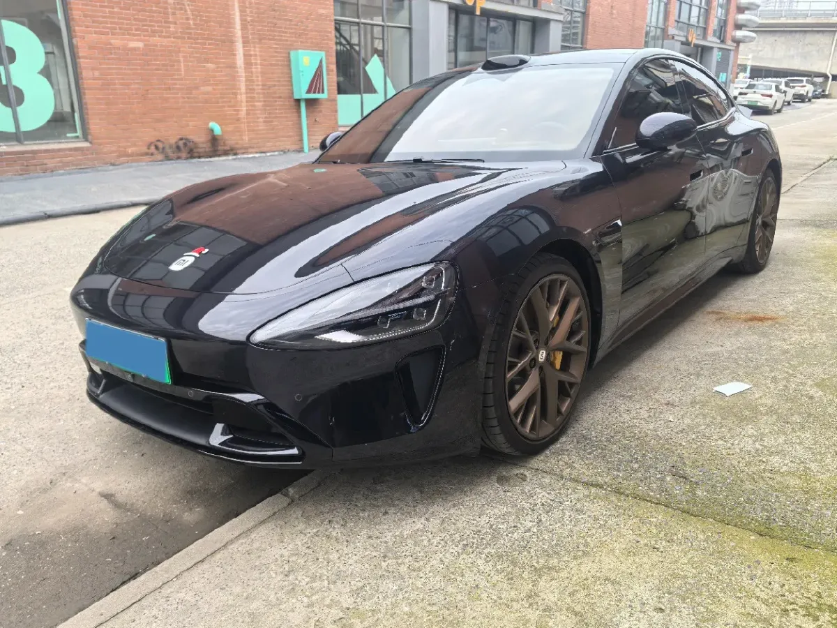 2024 MI SU7 BEV 101KWH,autocango,china used car exporter,china ev exporter,chinese used car exporter,chinese used ev exporter