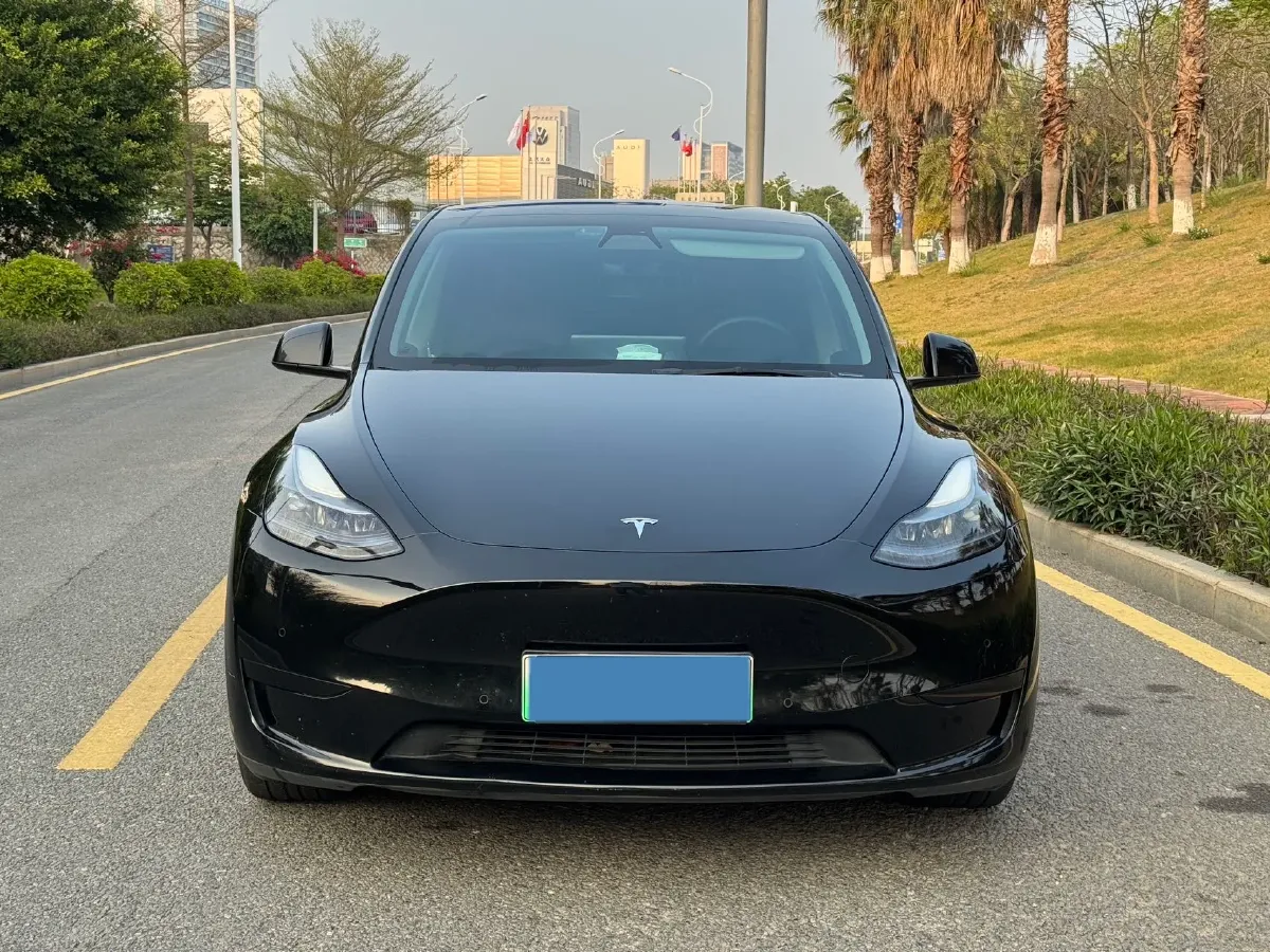 2022 Tesla Model Y BEV 60KWH,autocango,china used car exporter,china ev exporter,chinese used car exporter,chinese used ev exporter