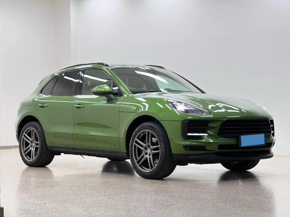 2018 Porsche Macan 2.0T 252HP L4 7DCT,autocango,china used car exporter,china ev exporter,chinese used car exporter,chinese used ev exporter