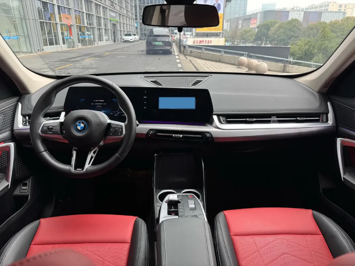 2023 BMW iX1 BEV,autocango,china used car exporter,china ev exporter,chinese used car exporter,chinese used ev exporter