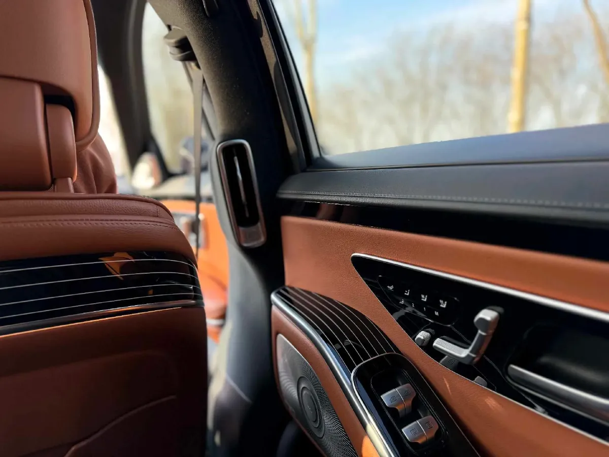 2023 Mercedes-Benz S Class 2.5T 367HP L6 9AT,autocango,china used car exporter,china ev exporter,chinese used car exporter,chinese used ev exporter