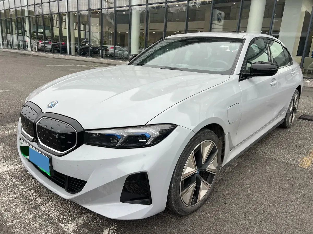 2023 BMW i3 BEV 79.05KWH,autocango,china used car exporter,china ev exporter,chinese used car exporter,chinese used ev exporter