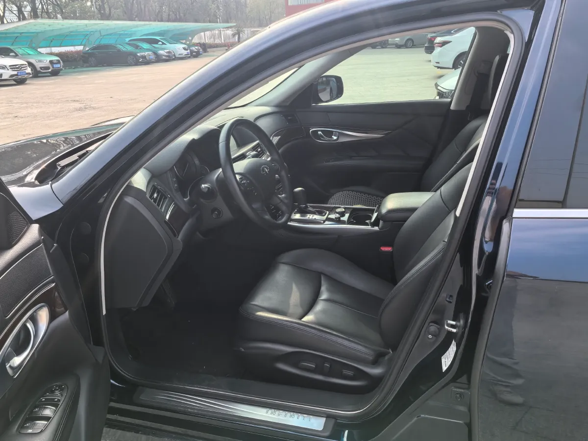 2017 Volkswagen Alltrack 2.0T 220HP L4 7DCT,autocango,china used car exporter,china ev exporter,chinese used car exporter,chinese used ev exporter