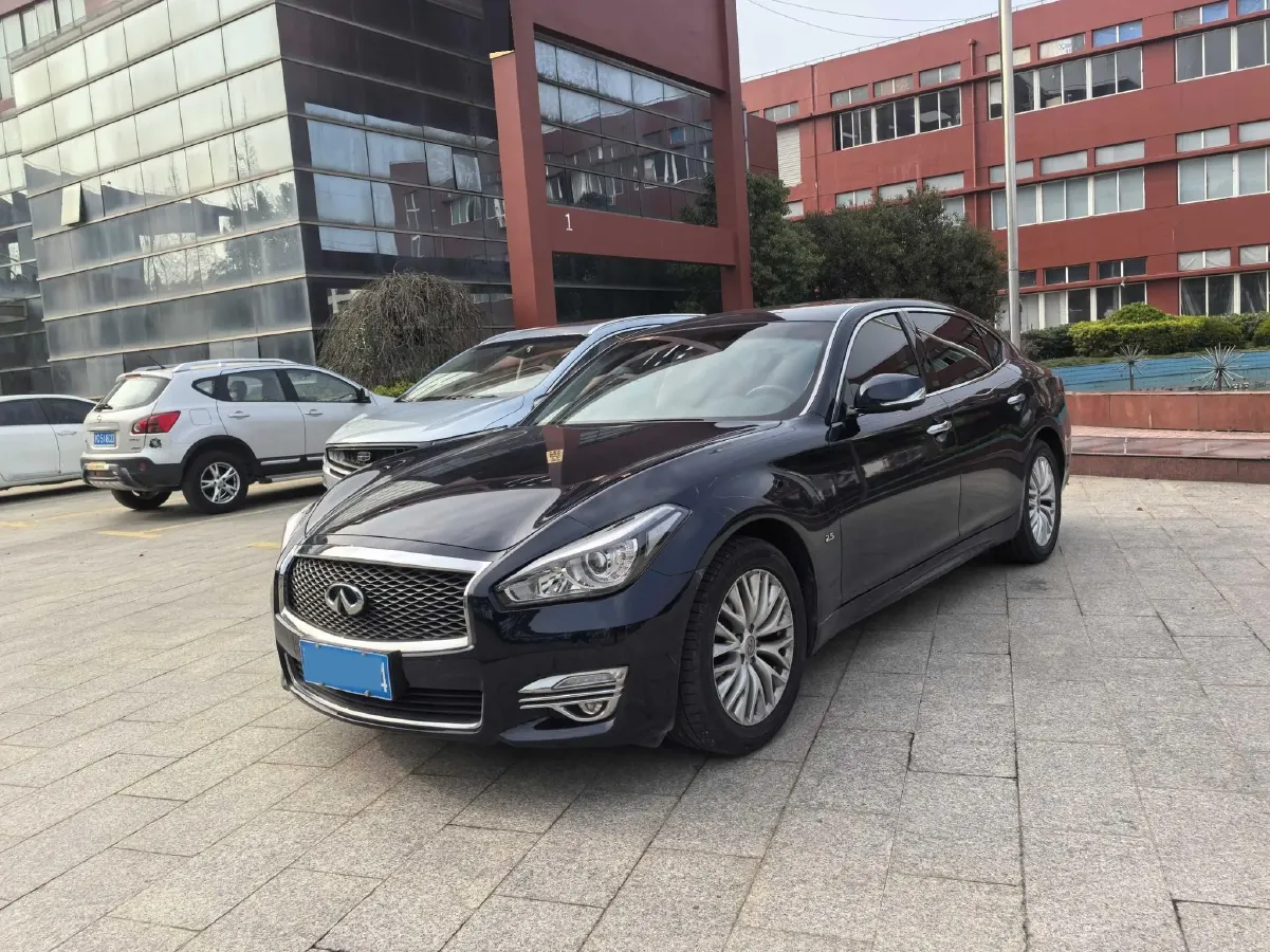 2017 Volkswagen Alltrack 2.0T 220HP L4 7DCT,autocango,china used car exporter,china ev exporter,chinese used car exporter,chinese used ev exporter