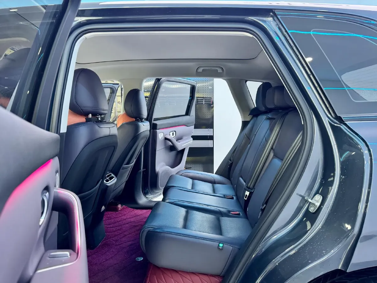 2024 Leapmotor C10 1.5L 95HP L4 REEV 28.4KWH,autocango,china used car exporter,china ev exporter,chinese used car exporter,chinese used ev exporter