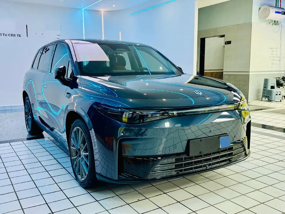 2024 Leapmotor C10 1.5L 95HP L4 REEV 28.4KWH,autocango,china used car exporter,china ev exporter,chinese used car exporter,chinese used ev exporter