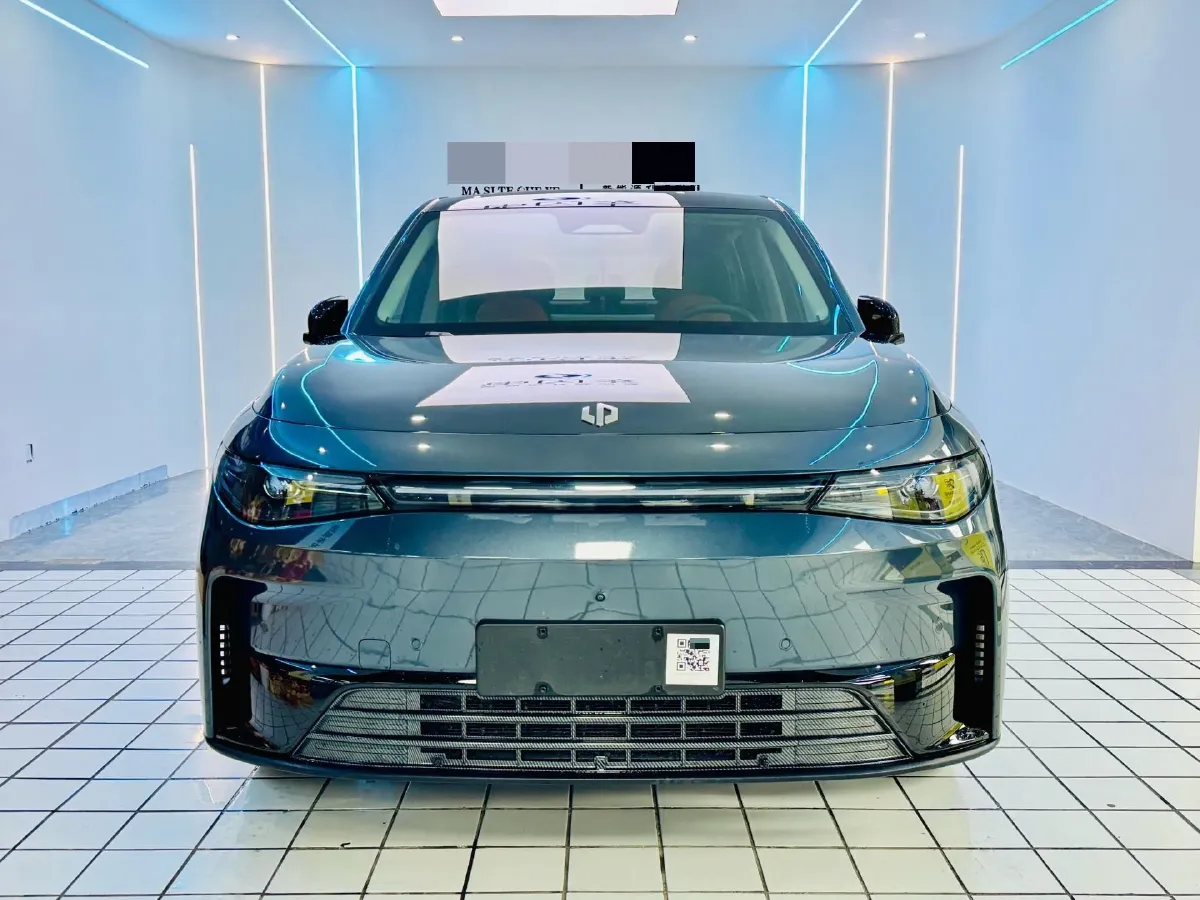 2024 Leapmotor C10 1.5L 95HP L4 REEV 28.4KWH,autocango,china used car exporter,china ev exporter,chinese used car exporter,chinese used ev exporter