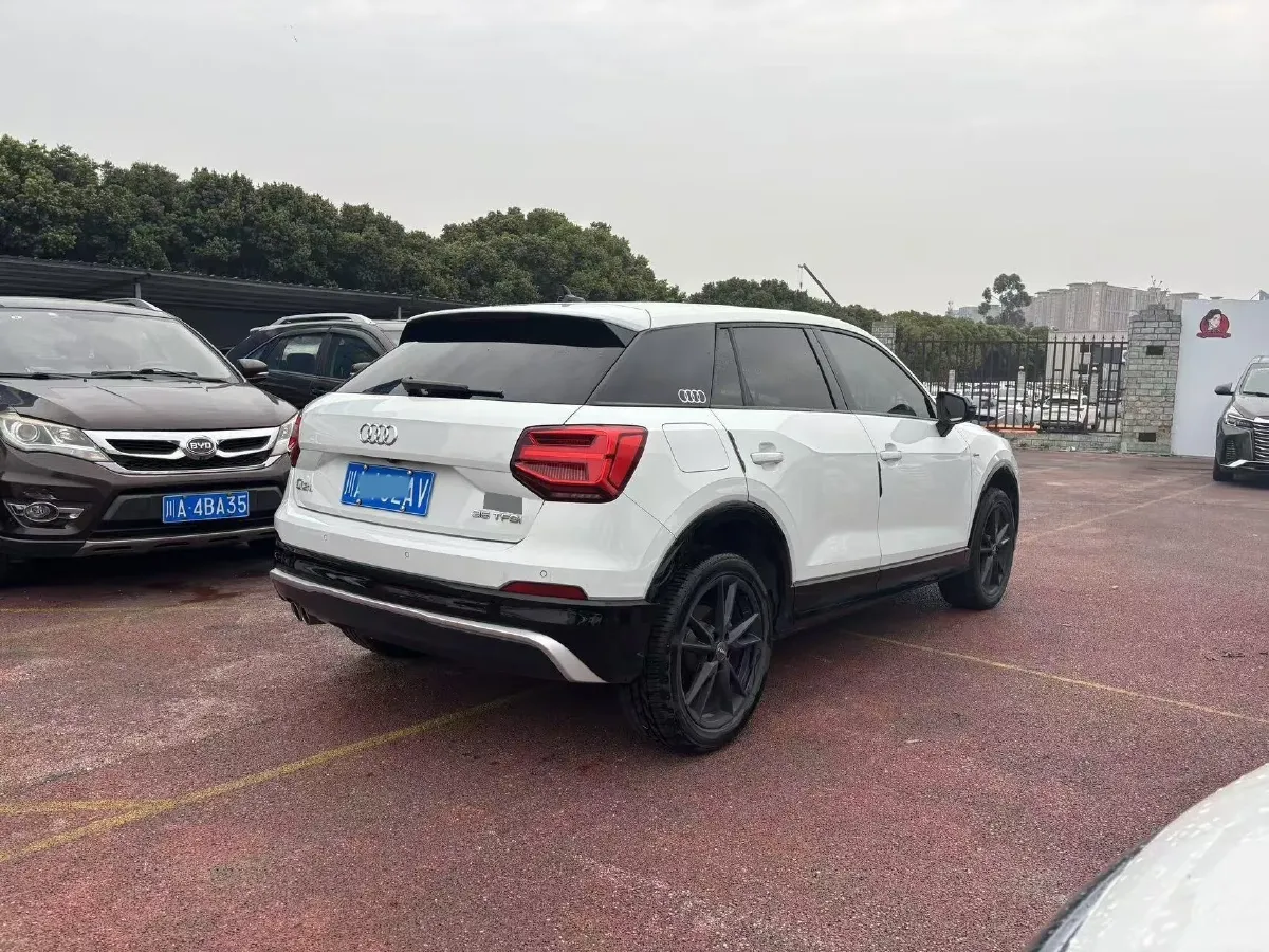 2020 Audi Q2L 1.4T 150HP L4 7DCT,autocango,china used car exporter,china ev exporter,chinese used car exporter,chinese used ev exporter