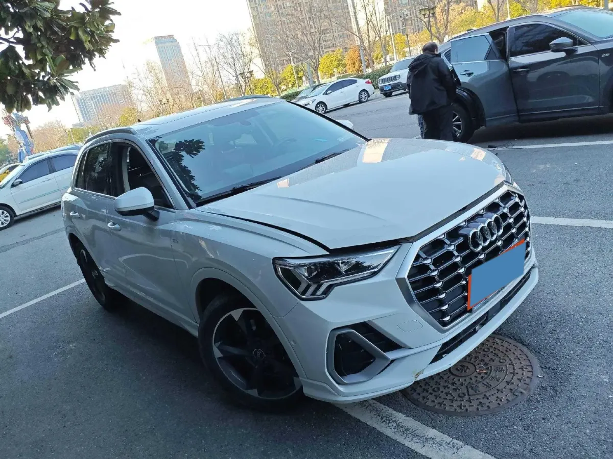 2021 Audi Q3 1.4T 150HP L4 7DCT,autocango,china used car exporter,china ev exporter,chinese used car exporter,chinese used ev exporter
