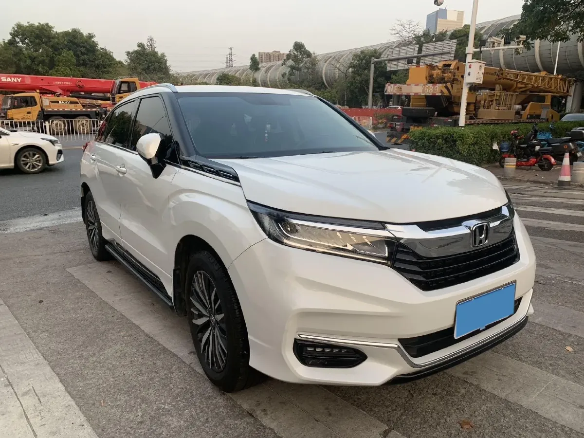 2020 Honda Avancier 2.0T 272HP L4 9AT,autocango,china used car exporter,china ev exporter,chinese used car exporter,chinese used ev exporter