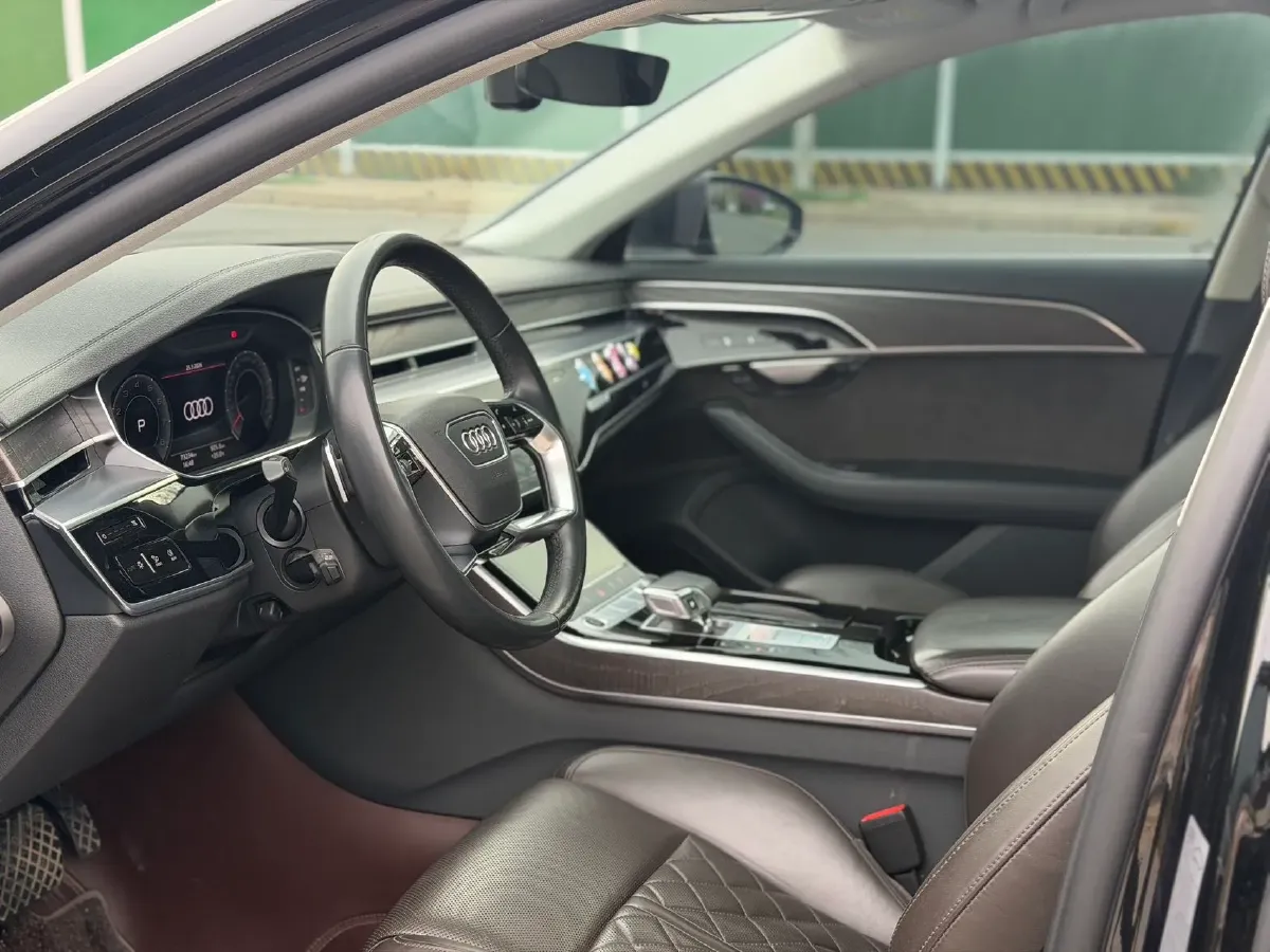 2021 Audi A8 3.0T 286HP V6 8AT,autocango,china used car exporter,china ev exporter,chinese used car exporter,chinese used ev exporter