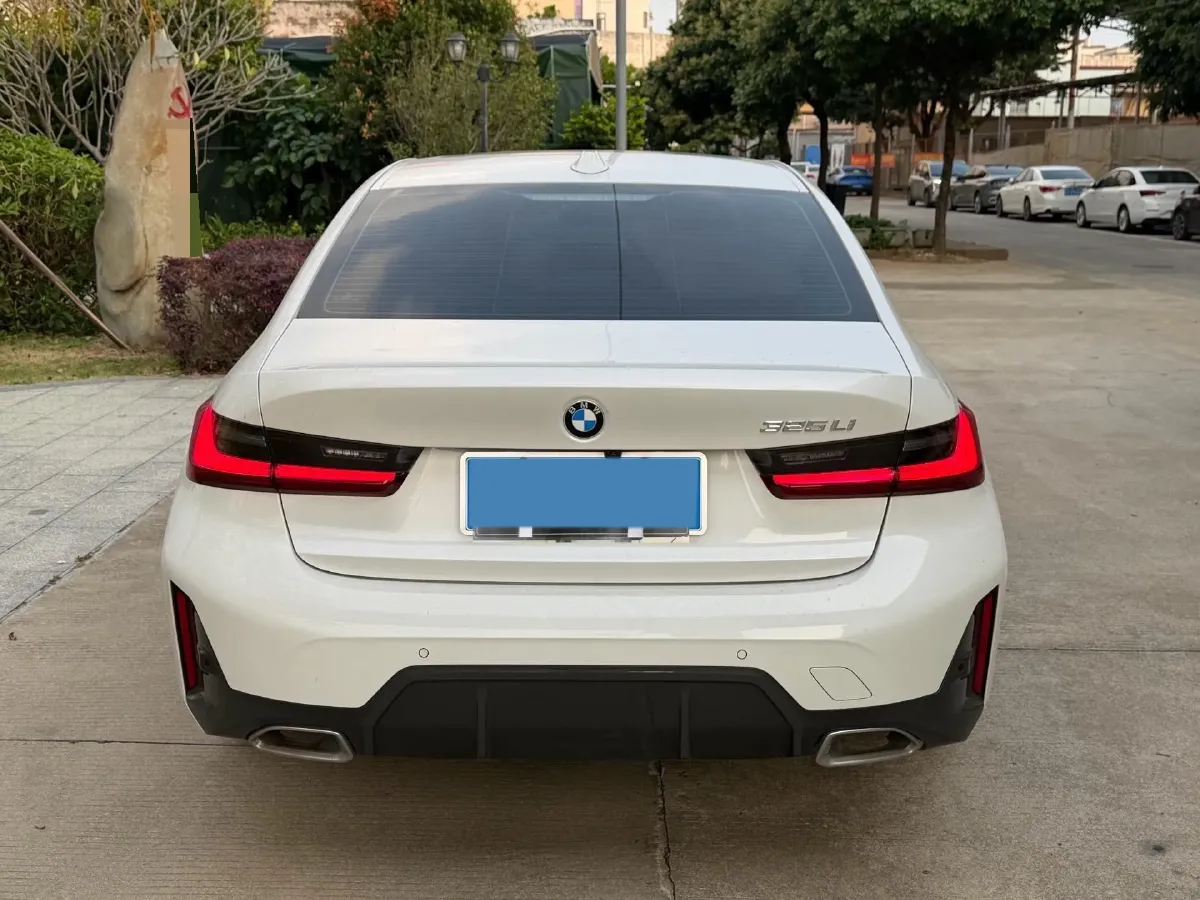2023 BMW 3 Series 2.0T 184HP L4 8AT,autocango,china used car exporter,china ev exporter,chinese used car exporter,chinese used ev exporter