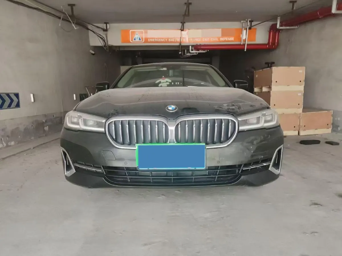 2022 BMW 5 Series 2.0T 184HP L4 8AT,autocango,china used car exporter,china ev exporter,chinese used car exporter,chinese used ev exporter