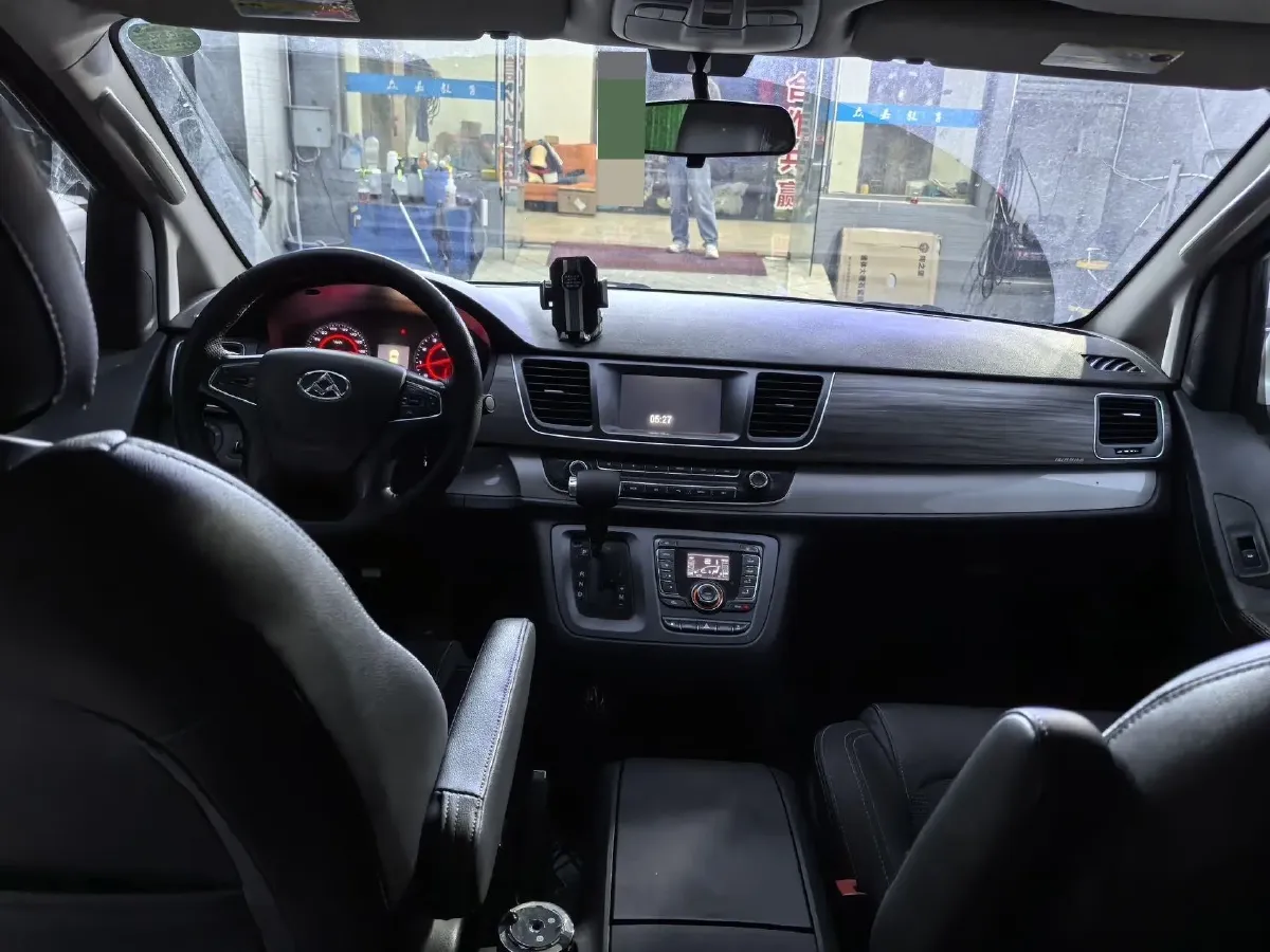 2018 MAXUS G10 2.0T 224HP L4 6AT,autocango,china used car exporter,china ev exporter,chinese used car exporter,chinese used ev exporter