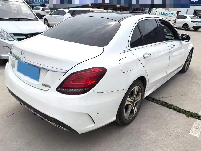 2020 Mercedes-Benz C Class 1.5T 184HP L4 9AT,autocango,china used car exporter,china ev exporter,chinese used car exporter,chinese used ev exporter