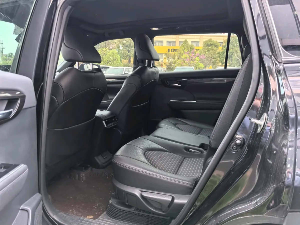 2021 Toyota Crown Kluger 2.5L 192HP L4 E-CVT Hybrid,autocango,china used car exporter,china ev exporter,chinese used car exporter,chinese used ev exporter