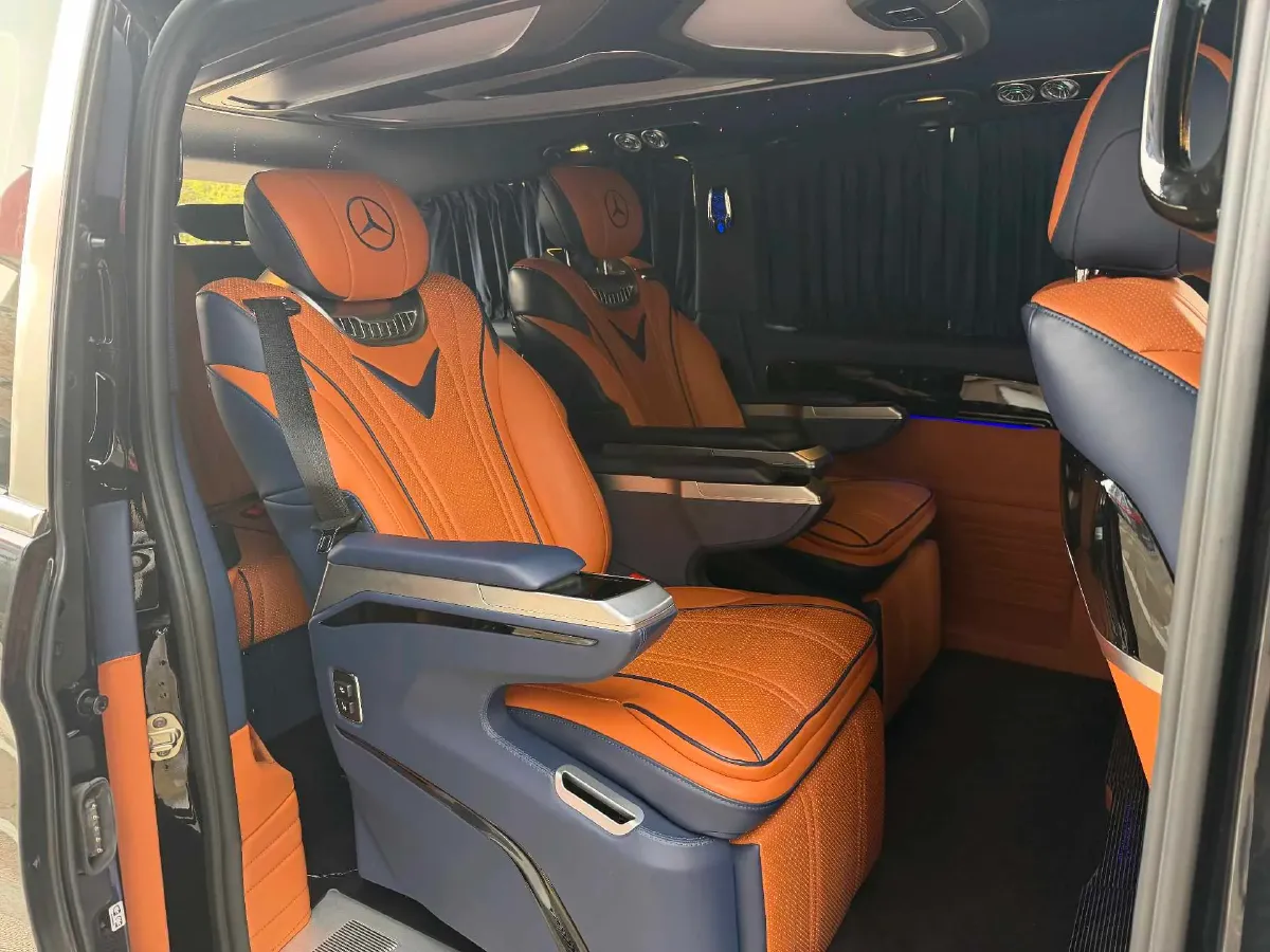 2023 Mercedes-Benz Vito 2.0T 211HP L4 9AT,autocango,china used car exporter,china ev exporter,chinese used car exporter,chinese used ev exporter