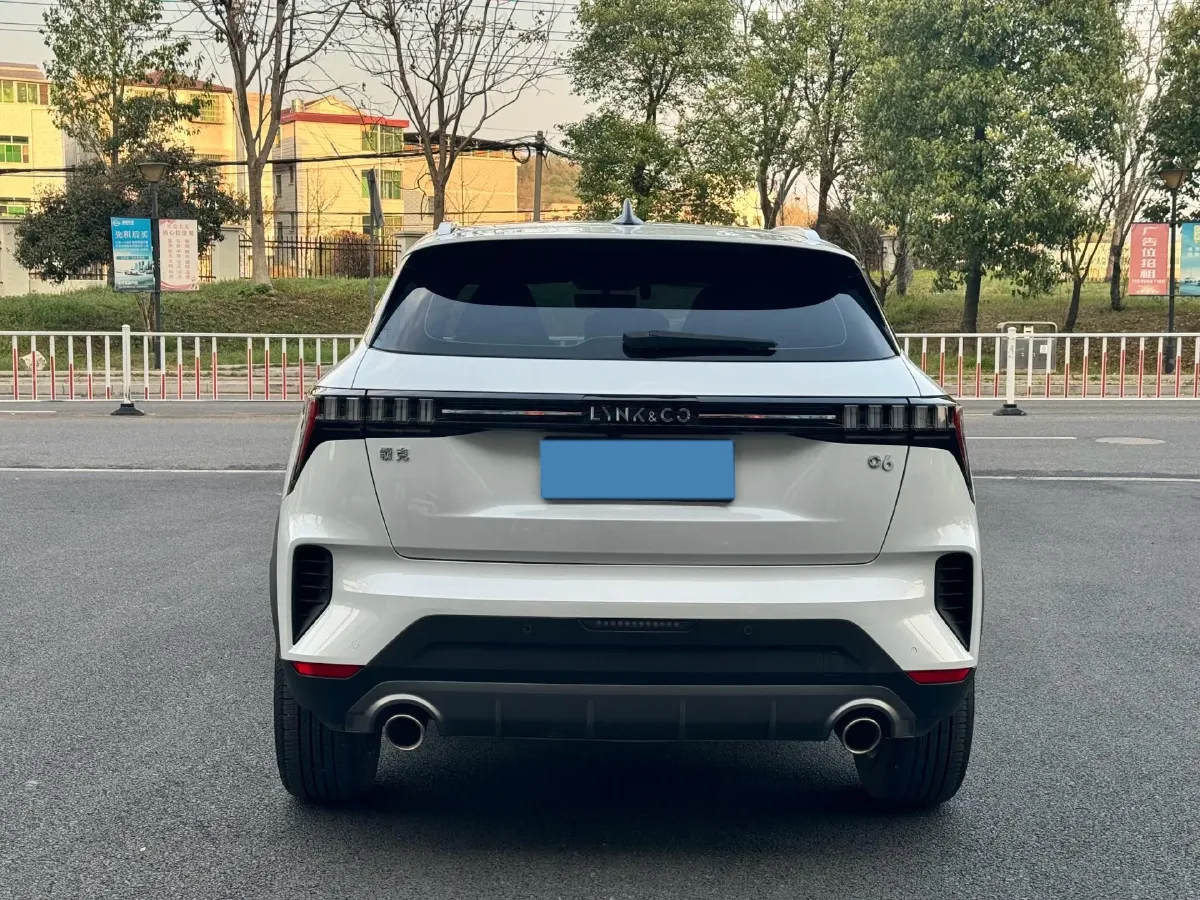 2023 LYNK&CO 06 1.5T 181HP L4 7DCT,autocango,china used car exporter,china ev exporter,chinese used car exporter,chinese used ev exporter