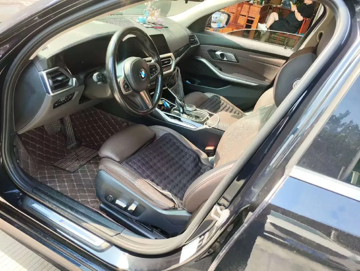 2021 BMW 3 Series 2.0T 156HP L4 8AT,autocango,china used car exporter,china ev exporter,chinese used car exporter,chinese used ev exporter