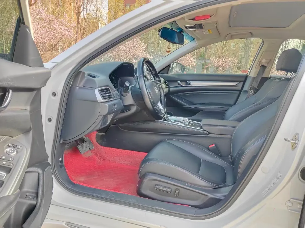 2018 Honda Accord 1.5T 194HP L4 CVT,autocango,china used car exporter,china ev exporter,chinese used car exporter,chinese used ev exporter