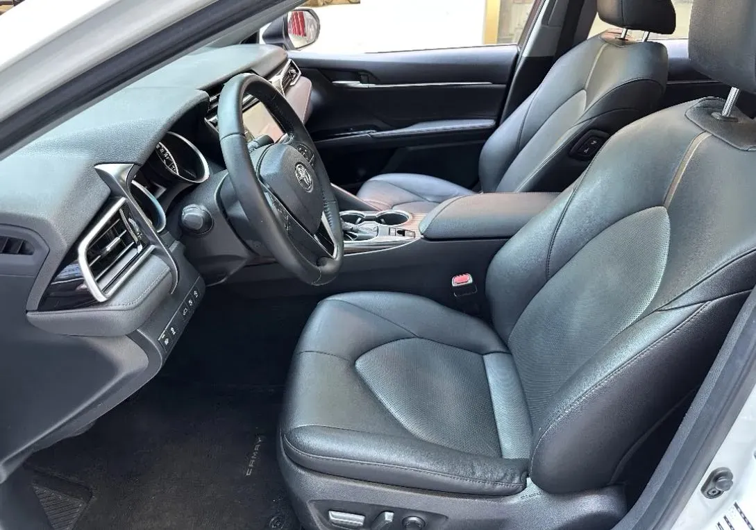 2018 Toyota Camry 2.0L 169HP L4 6AT,autocango,china used car exporter,china ev exporter,chinese used car exporter,chinese used ev exporter