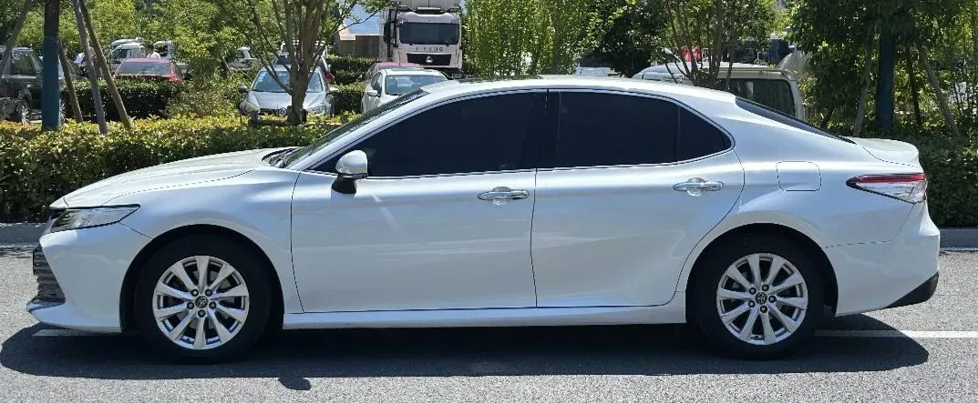 2018 Toyota Camry 2.0L 169HP L4 6AT,autocango,china used car exporter,china ev exporter,chinese used car exporter,chinese used ev exporter