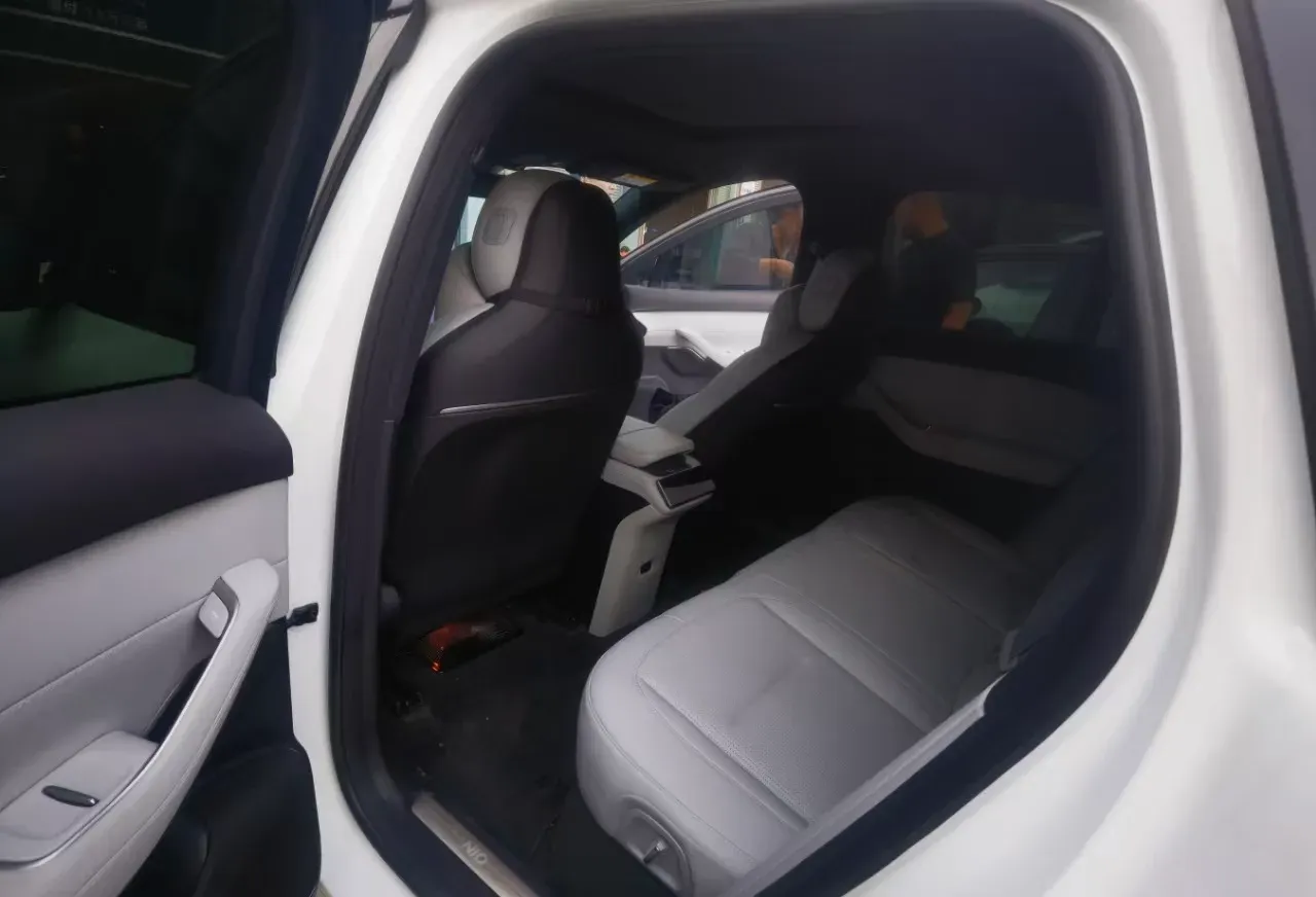 2024 NIO ES6 BEV 75KWH,autocango,china used car exporter,china ev exporter,chinese used car exporter,chinese used ev exporter