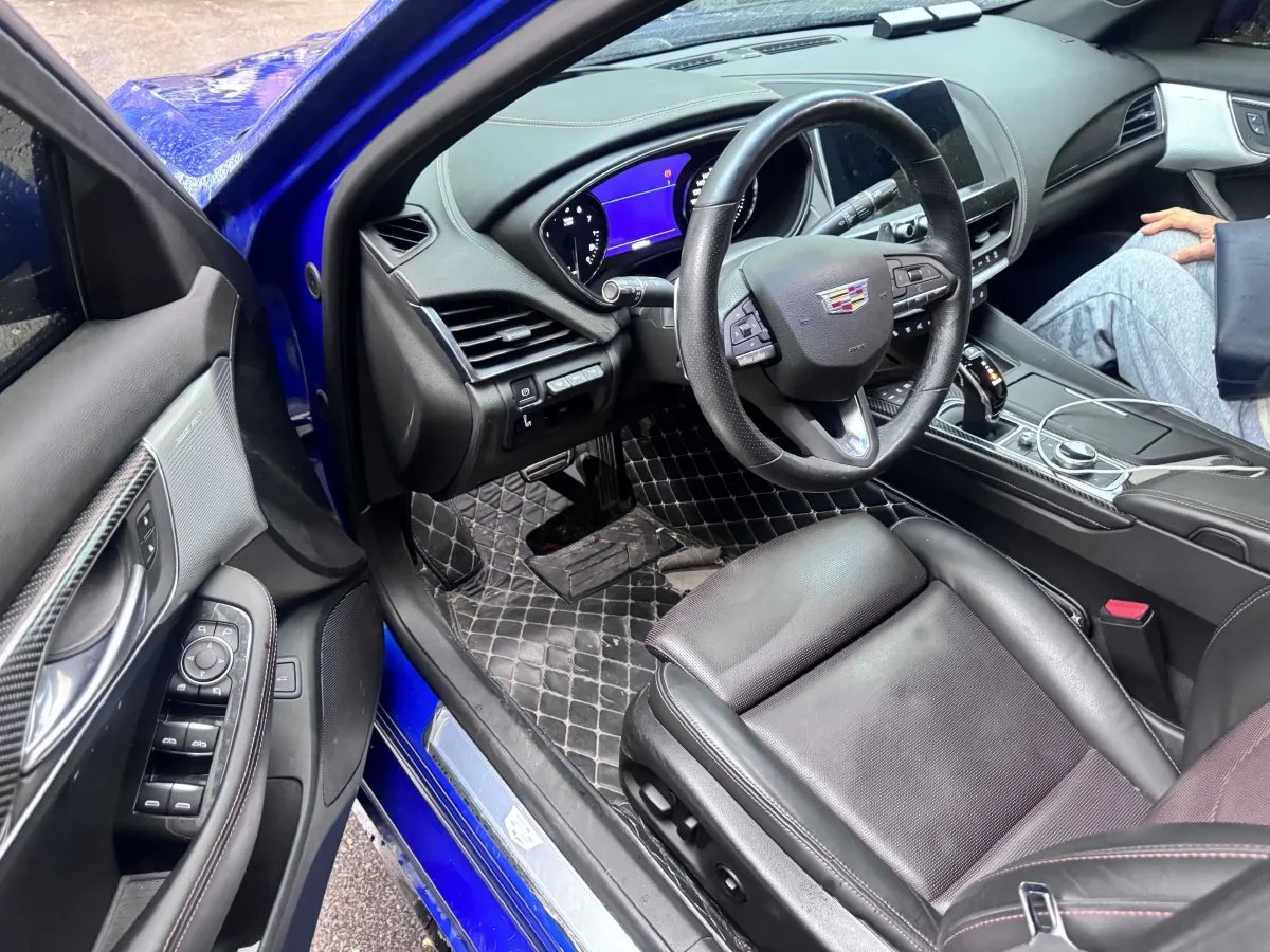 2020 Cadillac CT5 2.0T 241HP L4 10AT,autocango,china used car exporter,china ev exporter,chinese used car exporter,chinese used ev exporter