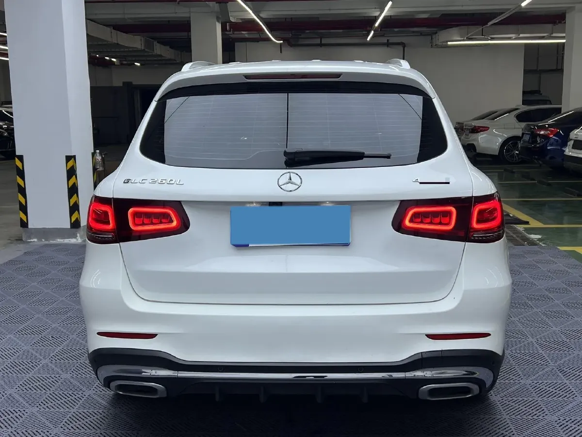2022 Mercedes-Benz GLC Class 2.0T 197HP L4 9AT,autocango,china used car exporter,china ev exporter,chinese used car exporter,chinese used ev exporter