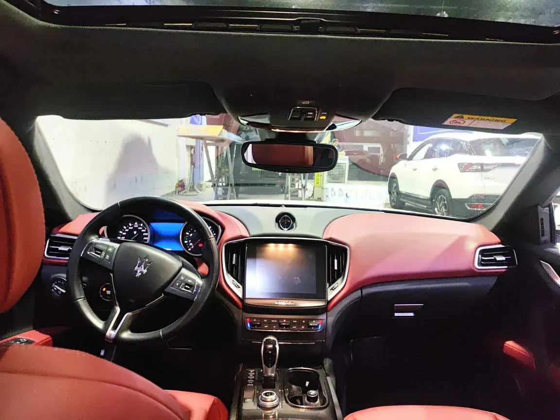 2018 Maserati Ghibli 3.0T 350HP V6 8AT,autocango,china used car exporter,china ev exporter,chinese used car exporter,chinese used ev exporter