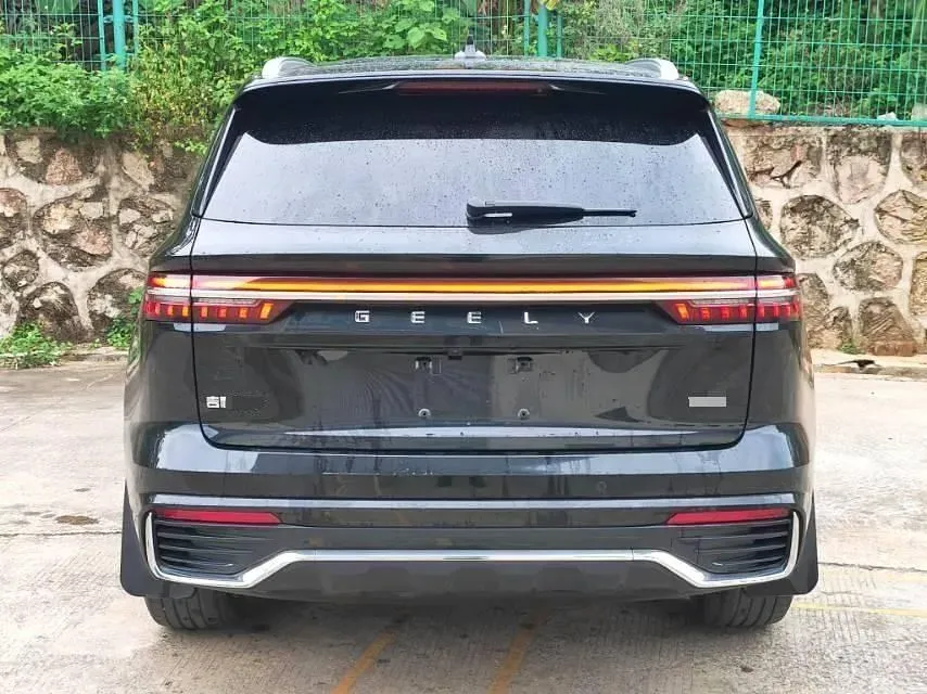 2021 Geely Monjaro 2.0T 218HP L4 7DCT,autocango,china used car exporter,china ev exporter,chinese used car exporter,chinese used ev exporter