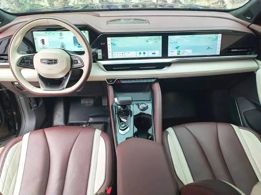 2021 Geely Monjaro 2.0T 218HP L4 7DCT,autocango,china used car exporter,china ev exporter,chinese used car exporter,chinese used ev exporter