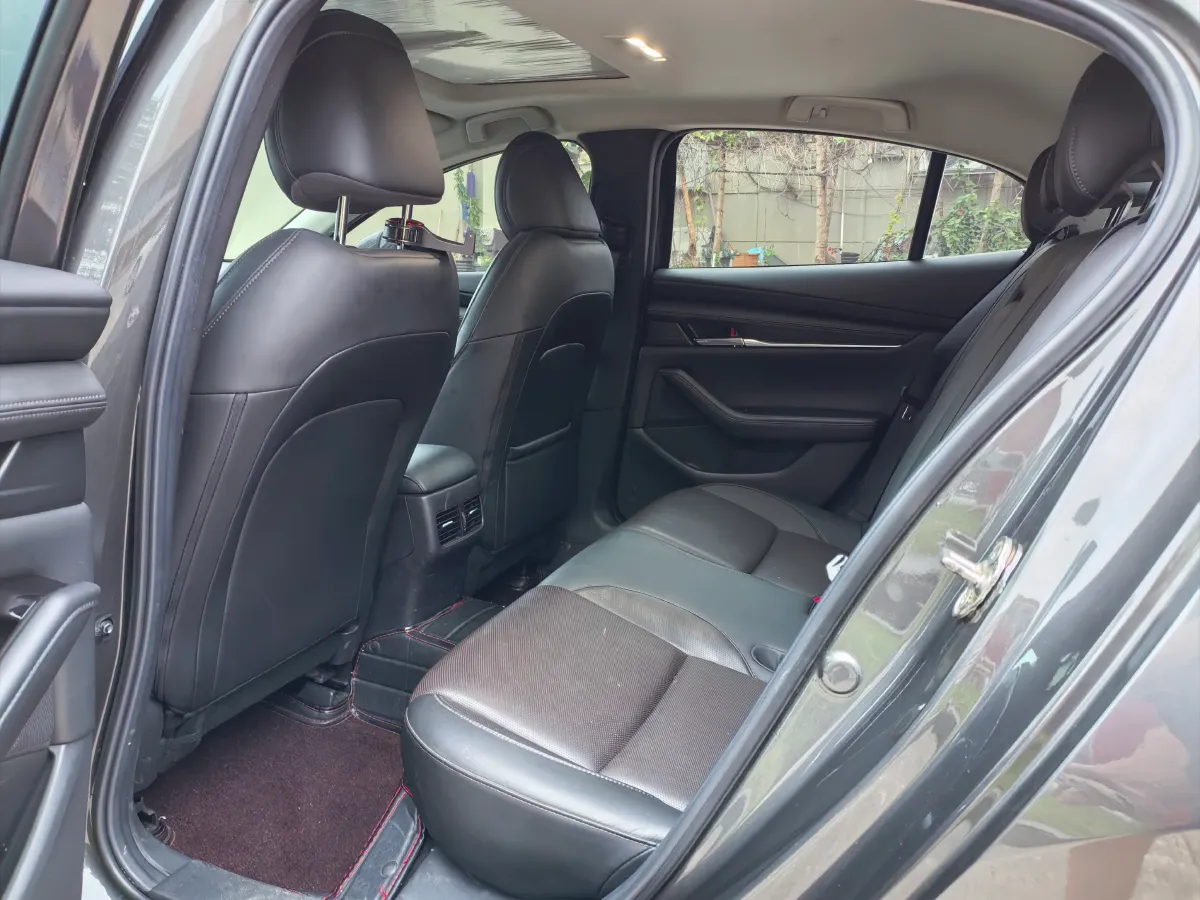 2021 Mazda 3 Axela 2.0L 158HP L4 6AT,autocango,china used car exporter,china ev exporter,chinese used car exporter,chinese used ev exporter