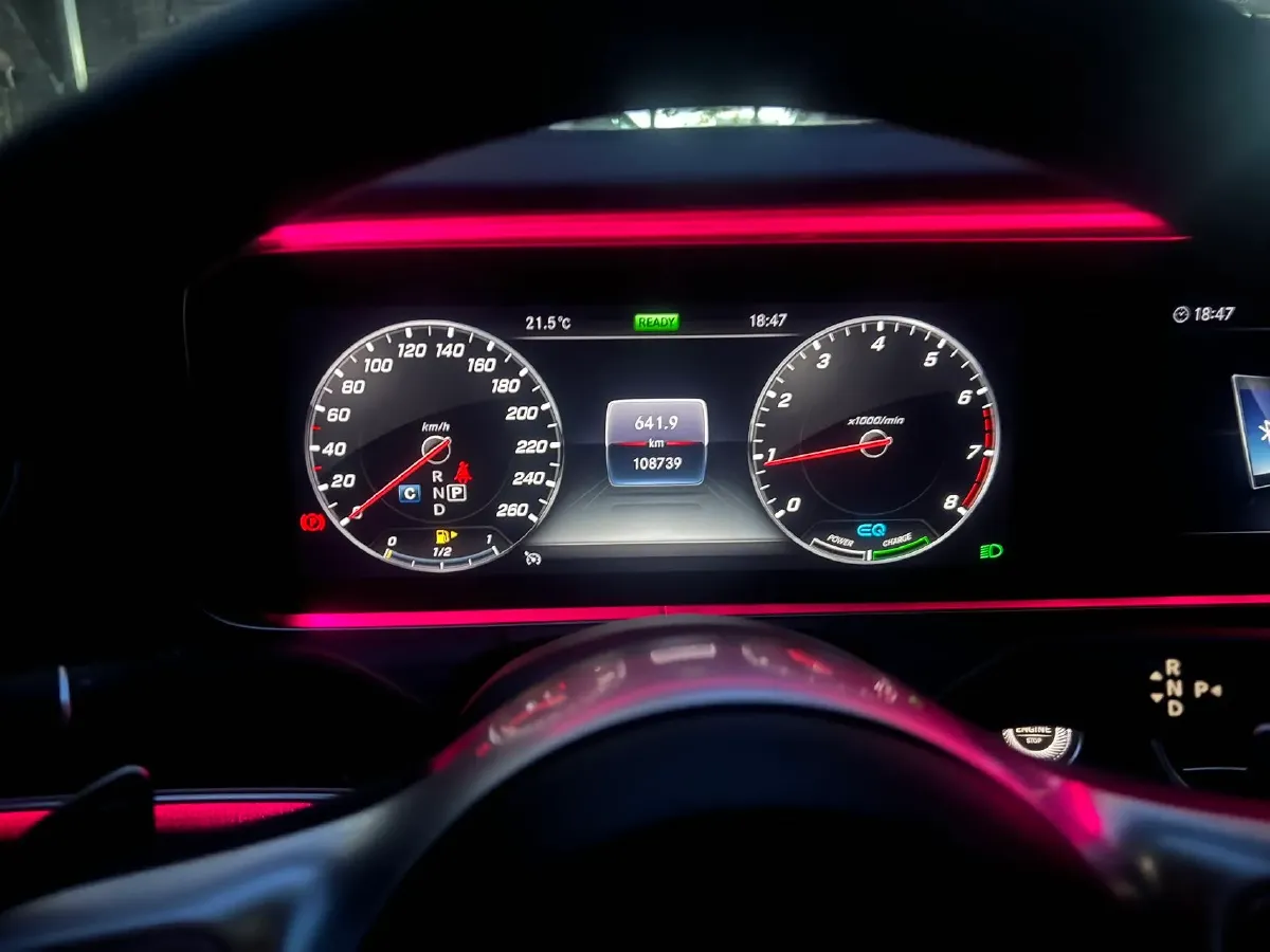 2020 Mercedes-Benz E Class 1.5T 184HP L4 9AT,autocango,china used car exporter,china ev exporter,chinese used car exporter,chinese used ev exporter