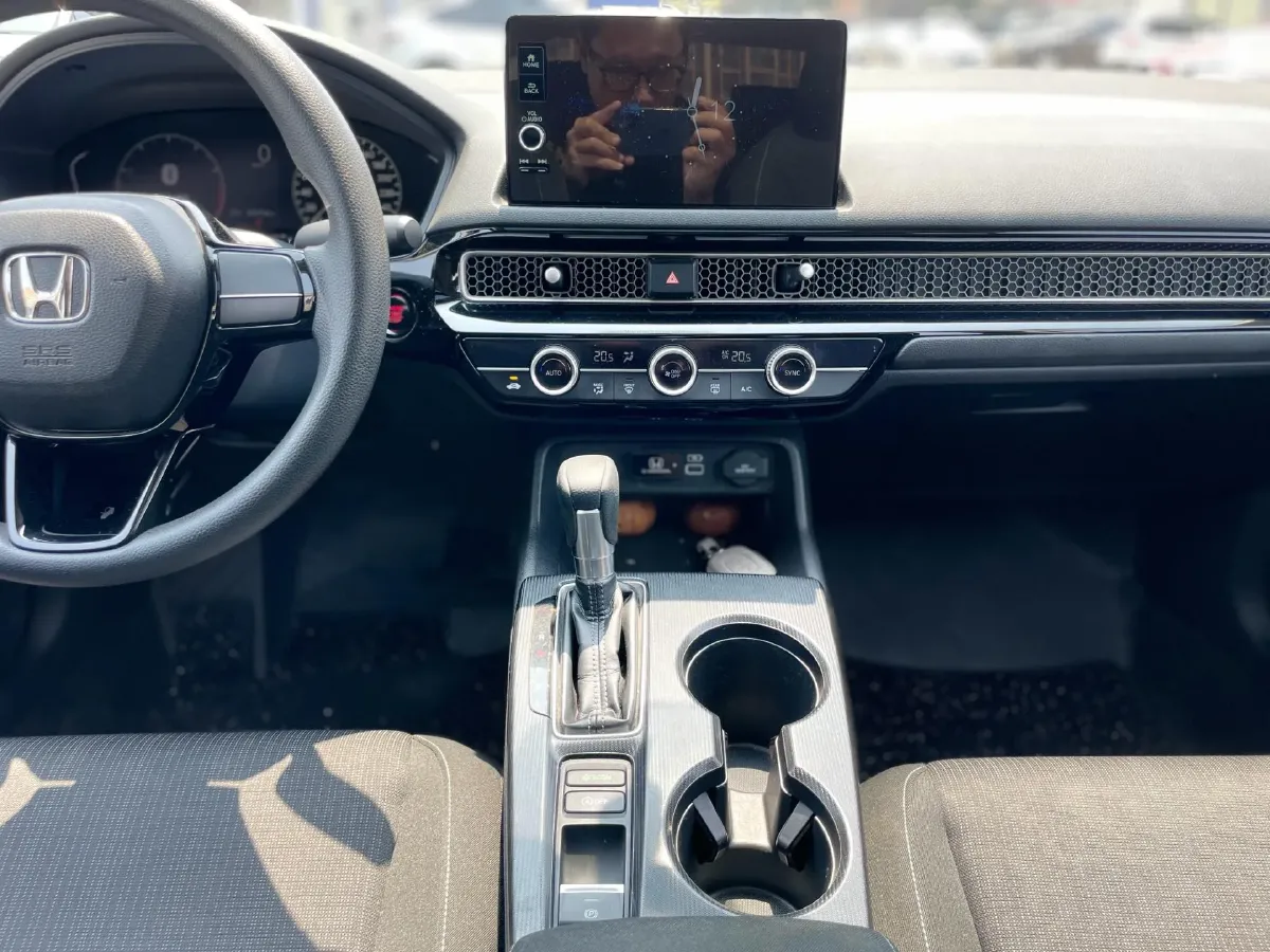 2022 Honda Civic 1.5T 129HP L4 CVT,autocango,china used car exporter,china ev exporter,chinese used car exporter,chinese used ev exporter