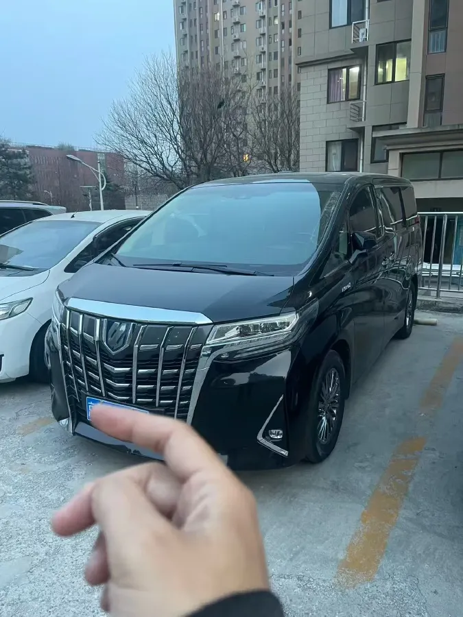 2019 Toyota Alphard 2.5L 117HP L4 E-CVT Hybrid,autocango,china used car exporter,china ev exporter,chinese used car exporter,chinese used ev exporter