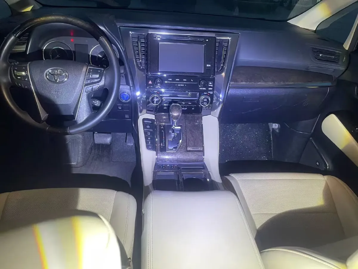 2019 Toyota Alphard 2.5L 117HP L4 E-CVT Hybrid,autocango,china used car exporter,china ev exporter,chinese used car exporter,chinese used ev exporter