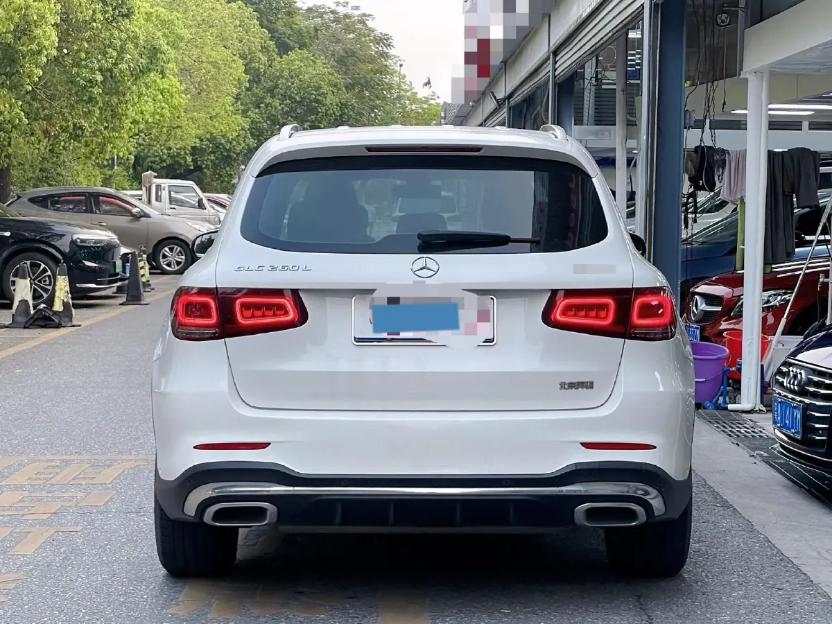 2020 Mercedes-Benz GLC Class 2.0T 197HP L4 9AT,autocango,china used car exporter,china ev exporter,chinese used car exporter,chinese used ev exporter