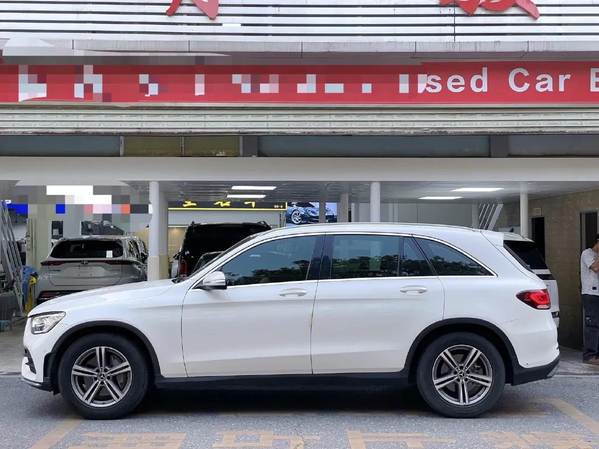 2020 Mercedes-Benz GLC Class 2.0T 197HP L4 9AT,autocango,china used car exporter,china ev exporter,chinese used car exporter,chinese used ev exporter