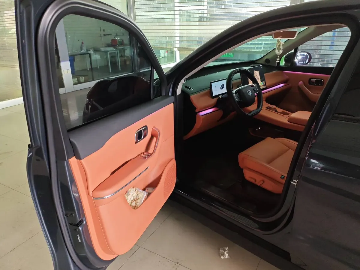 2024 Leapmotor C10 1.5L 95HP L4 REEV 28.4KWH,autocango,china used car exporter,china ev exporter,chinese used car exporter,chinese used ev exporter