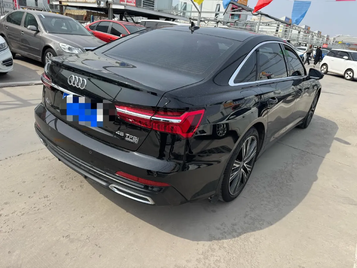 2021 Audi A6L 2.0T 224HP L4 7DCT,autocango,china used car exporter,china ev exporter,chinese used car exporter,chinese used ev exporter