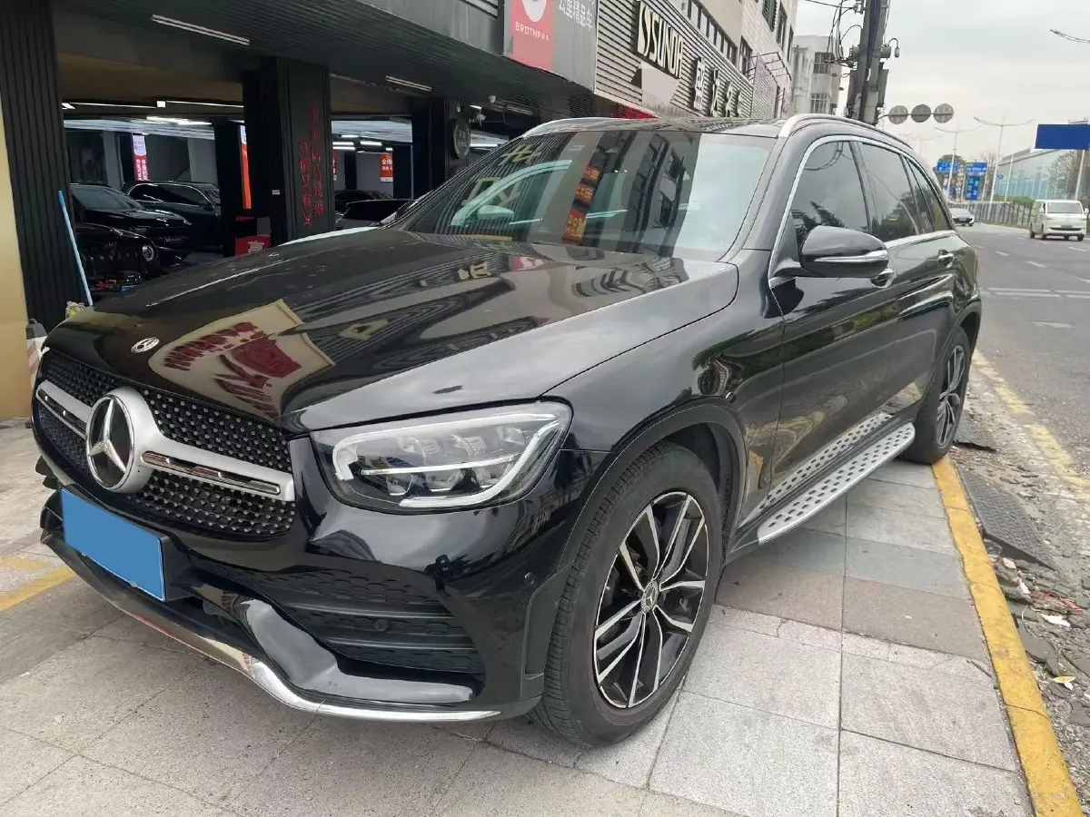 2020 Mercedes-Benz GLC Class 2.0T 258HP L4 9AT,autocango,china used car exporter,china ev exporter,chinese used car exporter,chinese used ev exporter