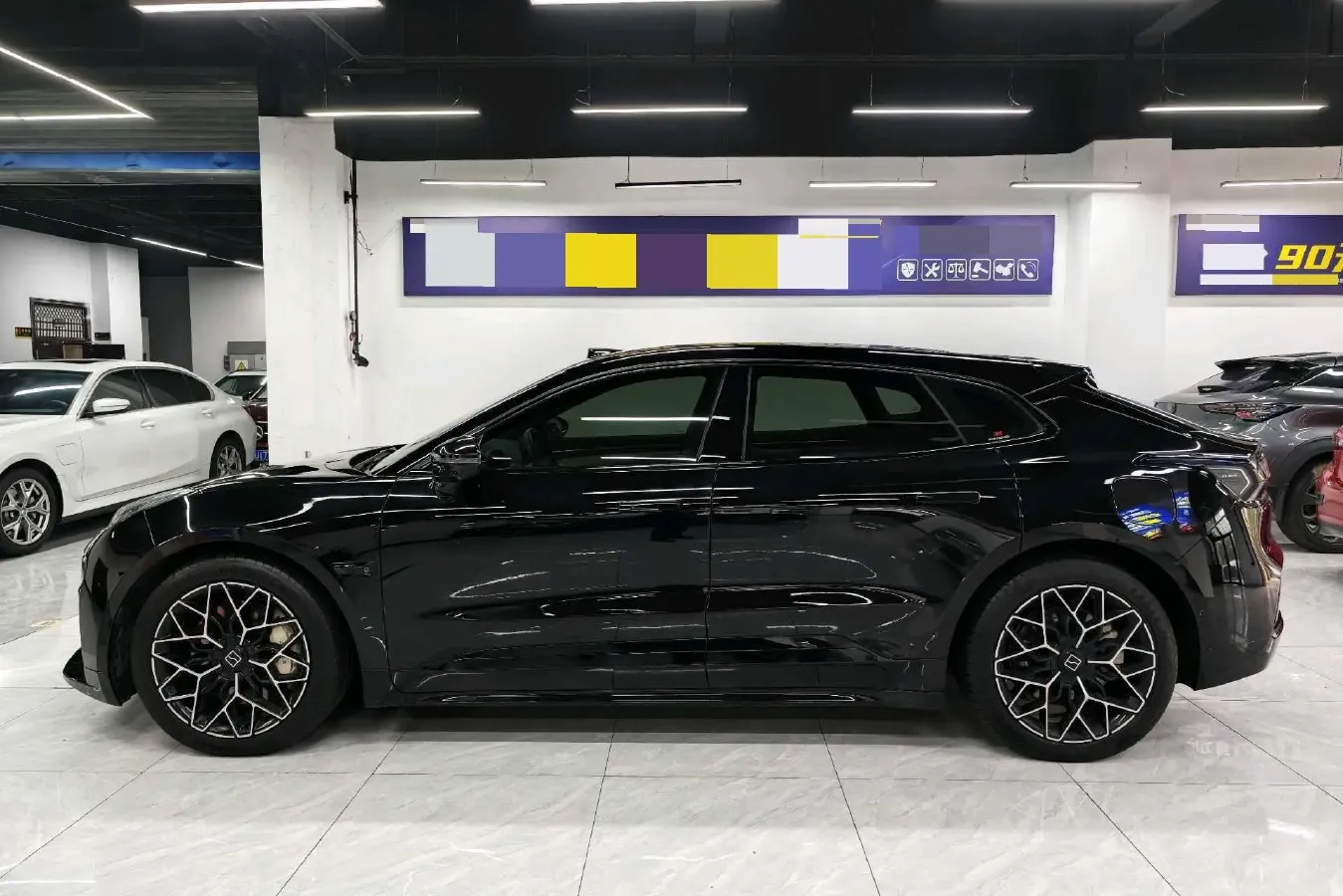 2024 Zeekr 001 BEV 95KWH,autocango,china used car exporter,china ev exporter,chinese used car exporter,chinese used ev exporter