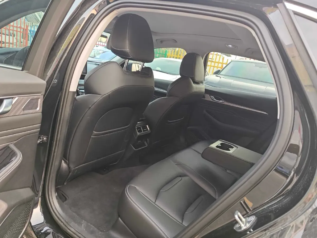 2023 Geely Preface 2.0T 190HP L4 7DCT,autocango,china used car exporter,china ev exporter,chinese used car exporter,chinese used ev exporter