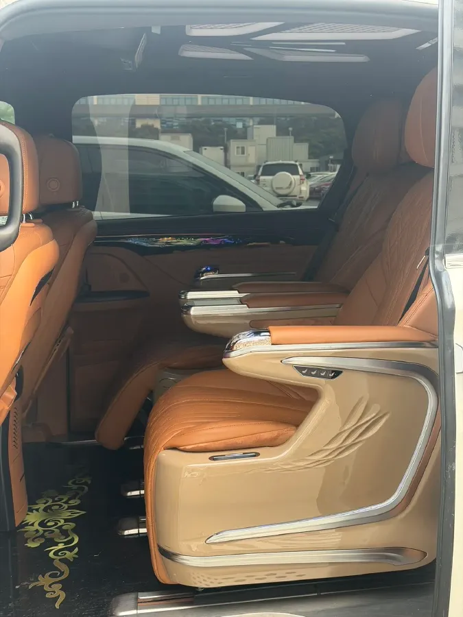 2020 Buick GL8 2.0T 237HP L4 9AT,autocango,china used car exporter,china ev exporter,chinese used car exporter,chinese used ev exporter