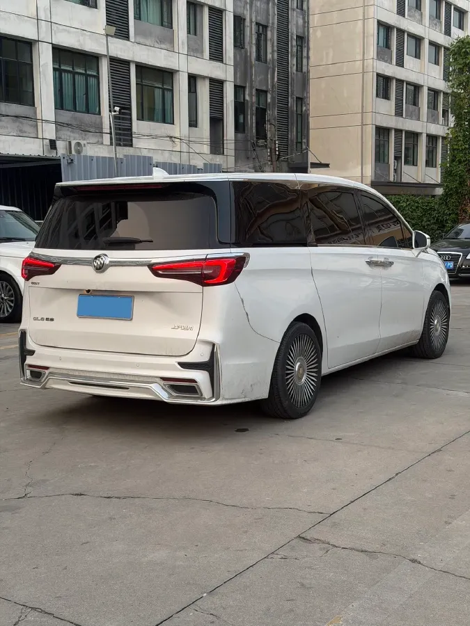 2020 Buick GL8 2.0T 237HP L4 9AT,autocango,china used car exporter,china ev exporter,chinese used car exporter,chinese used ev exporter