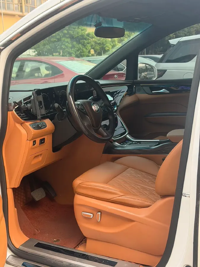 2020 Buick GL8 2.0T 237HP L4 9AT,autocango,china used car exporter,china ev exporter,chinese used car exporter,chinese used ev exporter